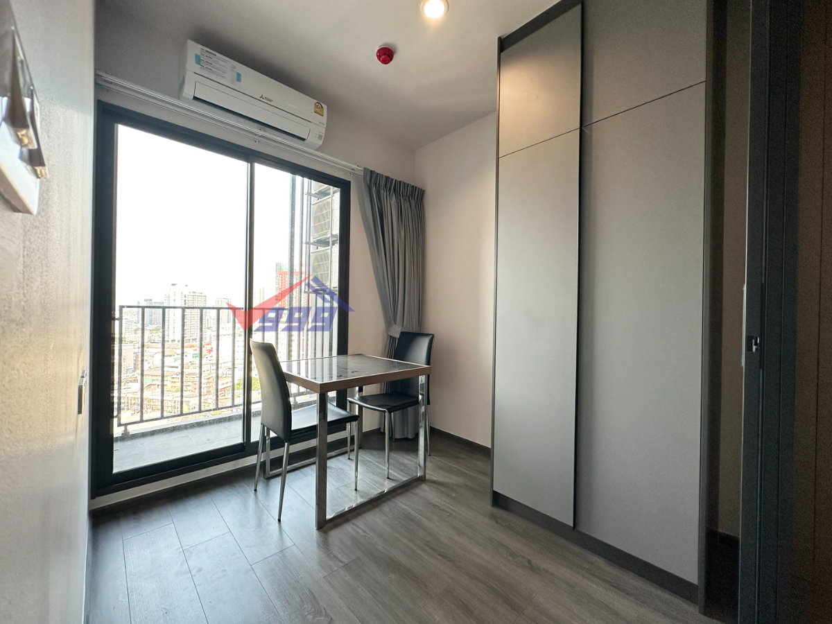 รูป 🏙️ ให้เช่าคอนโด - ห้องสวย ห้องกว้าง เลย์เอาท์เป็นสัดส่วน พร้อมเข้าอยู่ทันที! REF. 022CRK  - รูปที่ 3/10
