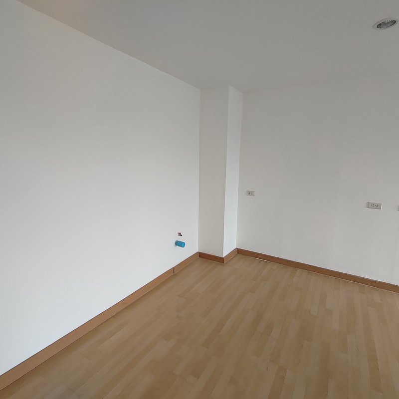 picture CONDO 45.75 Sq.m. Bueng Kum Bangkok for 1.8M - 4/13