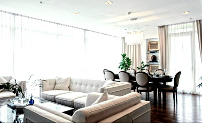 Condos for rent : Rent a beautiful, luxurious 4-bedroom Athenee Residence, ready to move in, near BTS Ploenchit. Interested? Add me on Line: @841qqlnr 