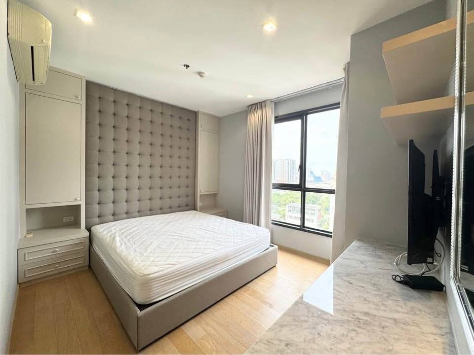 รูป 𝗬𝗔𝗞𝗬𝗔𝗜 𝗙𝗢𝗥 𝗥𝗘𝗡𝗧 HQ Thonglor by Sansiri – ห้องใหญ่ 50 ตร.ม. ชั้นสูง ใกล้ BTS ทองหล่อ🚆 (ประมาณ 850 เมตร)  - รูปที่ 6/8