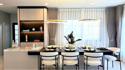 Houses for rent Samut Prakarn : New house, price negotiable. Serious buyers only. ✨ Centro Bangna 🔥 Line ID @034etfin 📲 4 bedroom 5 bathroom ✨ Ready to move in.