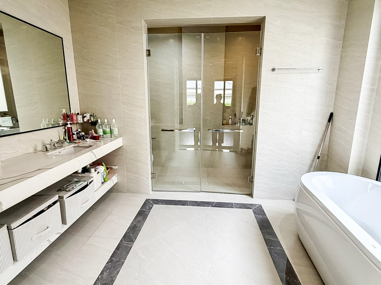 รูป Luxury Corner House for Rent Nong Pla Lai East Pattaya - รูปที่ 10/14
