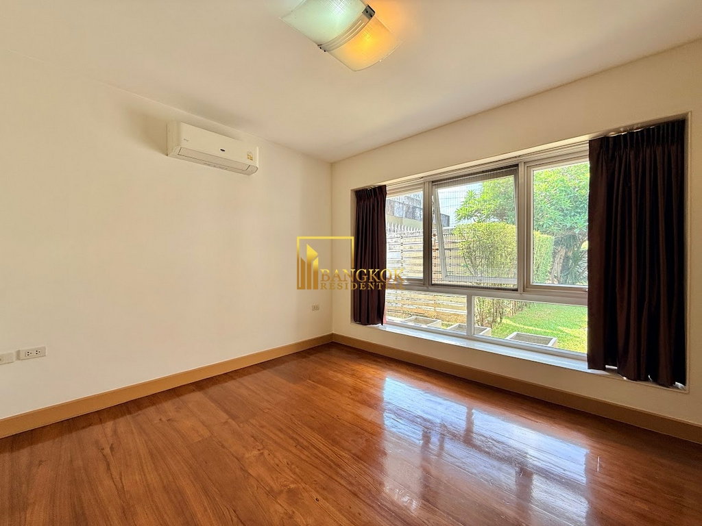 รูป Incredible 6 Bedroom House For Rent in Phra Khanong Area - BR28166SH - รูปที่ 18/71