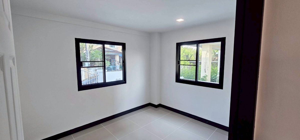 รูป S2968 ขายบ้านเดี่ยวตกแต่งใหม่ พร้อมอยู่ หมู่บ้านชัยพฤกษ์ 1 ถ.คุ้มเกล้า 7 - รูปที่ 12/20