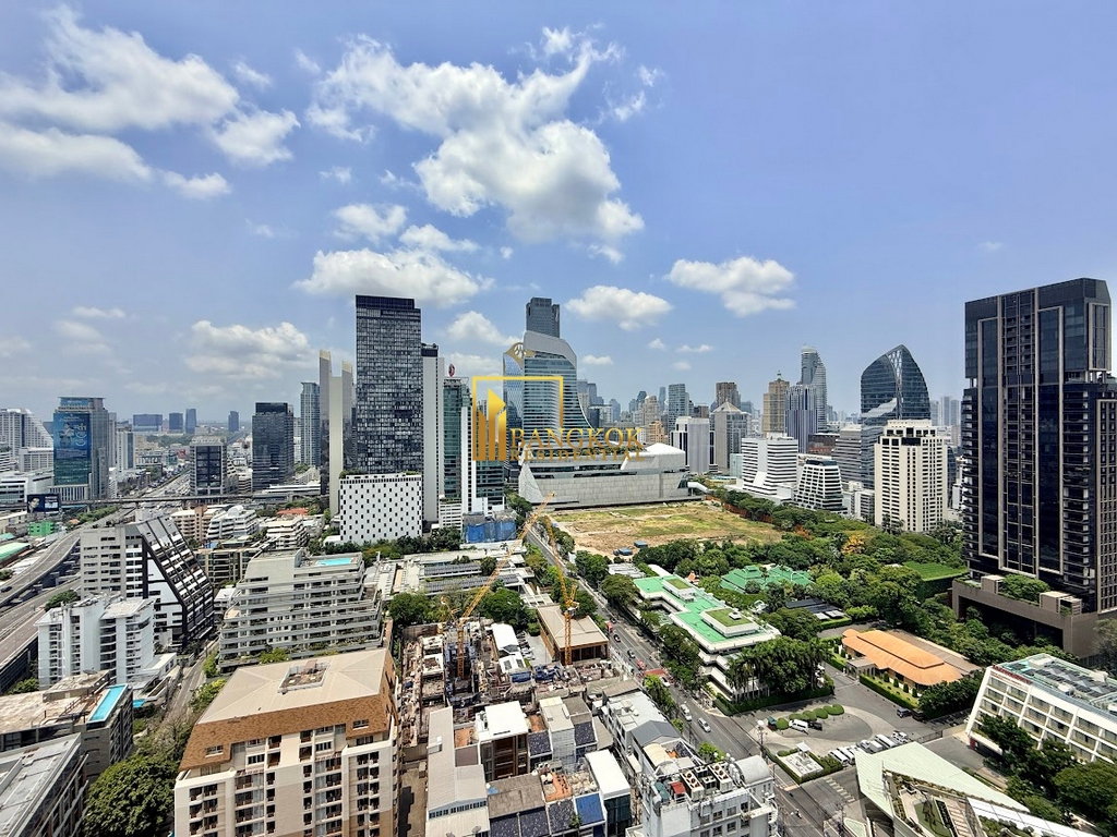 รูป Life One Wireless | Fantastic 2 Bedroom Condo in Phloen Chit - BR17694CD - รูปที่ 6/28