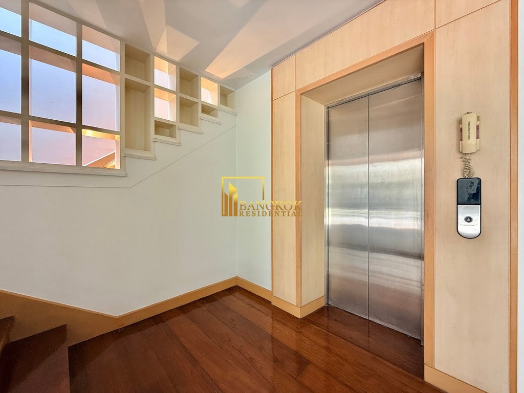รูป Incredible 6 Bedroom House For Rent in Phra Khanong Area - BR28166SH - รูปที่ 23/71