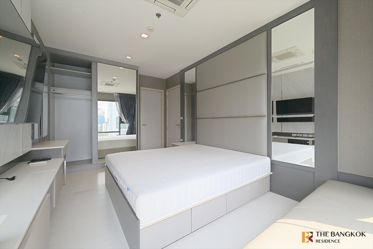 รูป 🔥 Hot Unit! ห้องรีโนเวทใหม่ ชั้นสูง วิวสวย เฟอร์ครบ - RHYTHM Sukhumvit 36-38 ใกล้ BTS ทองหล่อ - รูปที่ 3/13