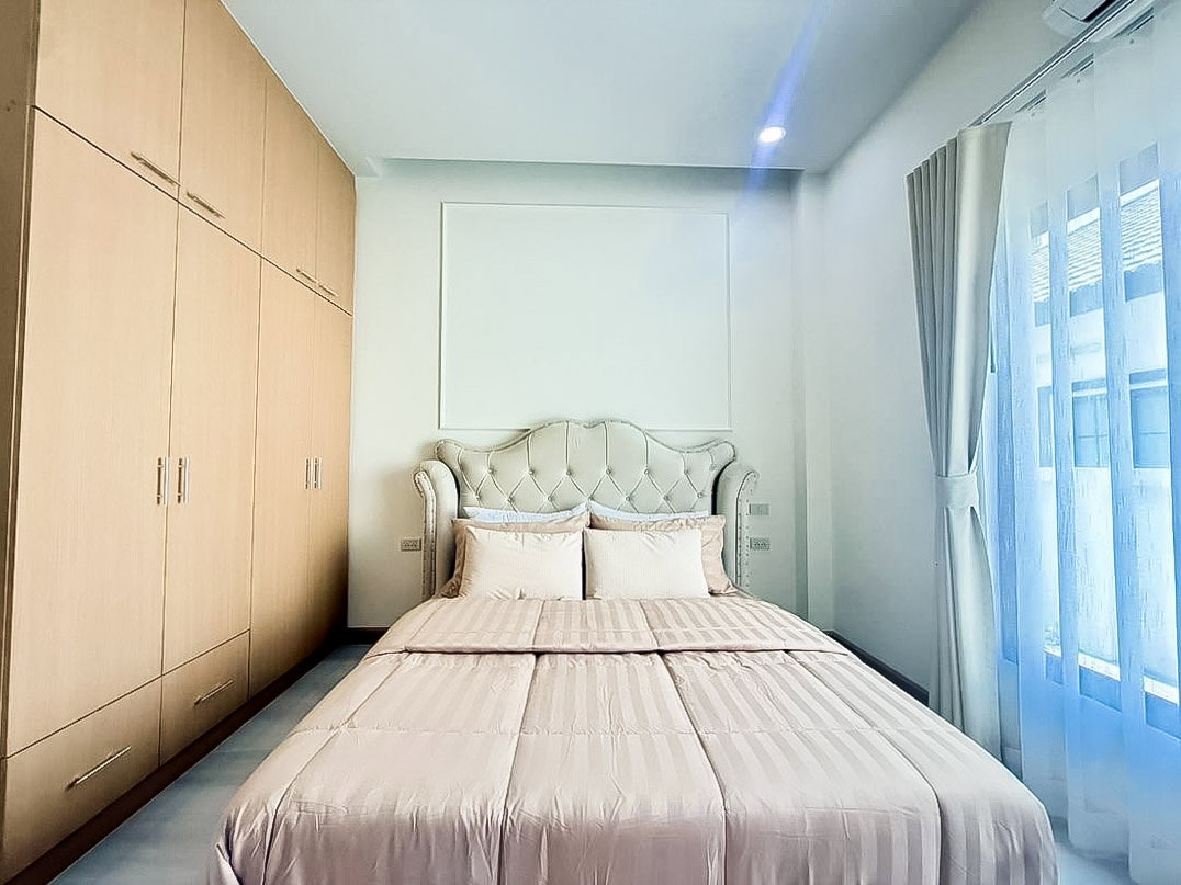 รูป Corner House for Sale Na Kluea Pattaya Wide Land Plot - รูปที่ 9/13