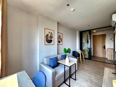Condos for rent Chiang Mai : The base Height For rent! 1bed,  Near Central festival ChiangMai, Near Dara ,Prc School