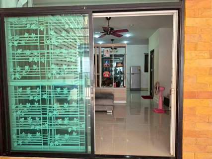 รูปภาพ 🏡 ให้เช่าทาวน์โฮม 3 ชั้น สไตล์โมเดิร์น โครงการ Cozy by BNTD ลาดพร้าว 41 3 ห้องนอน 3 ห้องน้ำพร้อมเข้าอยู่ บ้านสวย ดีไซน์ทันสมัย
