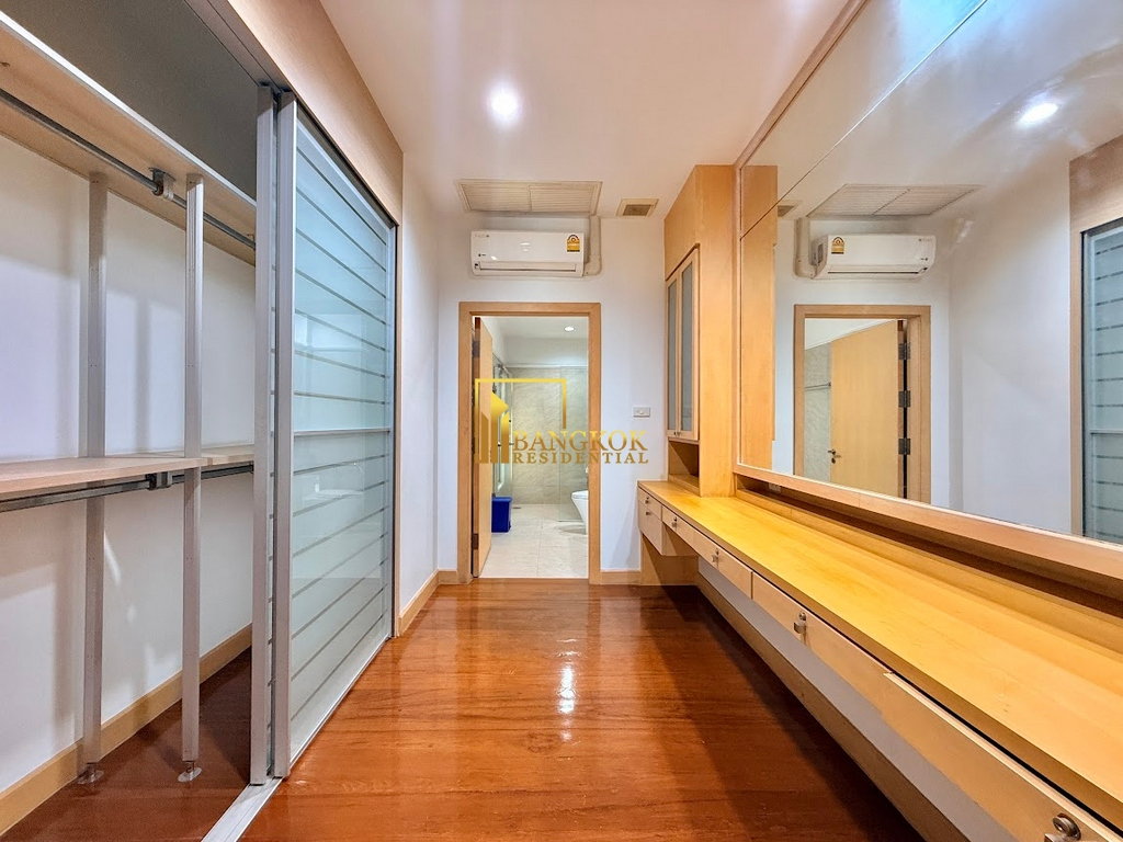 รูป Incredible 6 Bedroom House For Rent in Phra Khanong Area - BR28166SH - รูปที่ 52/71