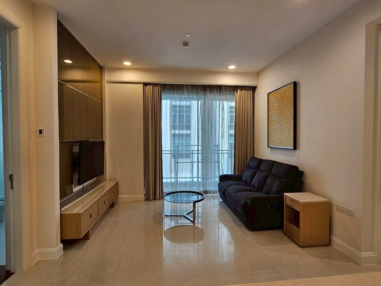 รูป LTH15244 – Modern Condo for Rent Langsuan | City Lifestyle Best Value | Near BTS Chidlom | 65,000 THB | คอนโดให้เช่า หลังสวน คุ้มค่า ทำเลพรีเมียม ใกล้ BTS ชิดลม - รูปที่ 1/6