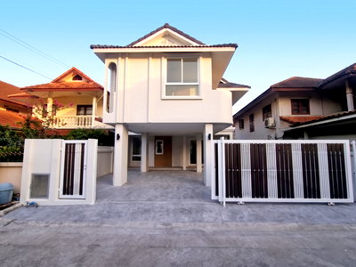 บ้านเดี่ยว ถนนพระราม 6 : 📣 ขายบ้านเดี่ยว ดอนเมืองวิลล่า 2 – รีโนเวทใหม่ทั้งหลัง พร้อมอยู่! เพียง 5.09 ล้าน