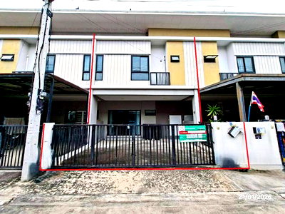 ทาวน์โฮม ลาดหลุมแก้ว ปทุมธานี : ทาวน์เฮ้าส์ 22 ตร.วา เดอะโมดิช ราชพฤกษ์-กาญจนาภิเษก ลาดหลุมแก้ว ปทุมธานี 1.7M