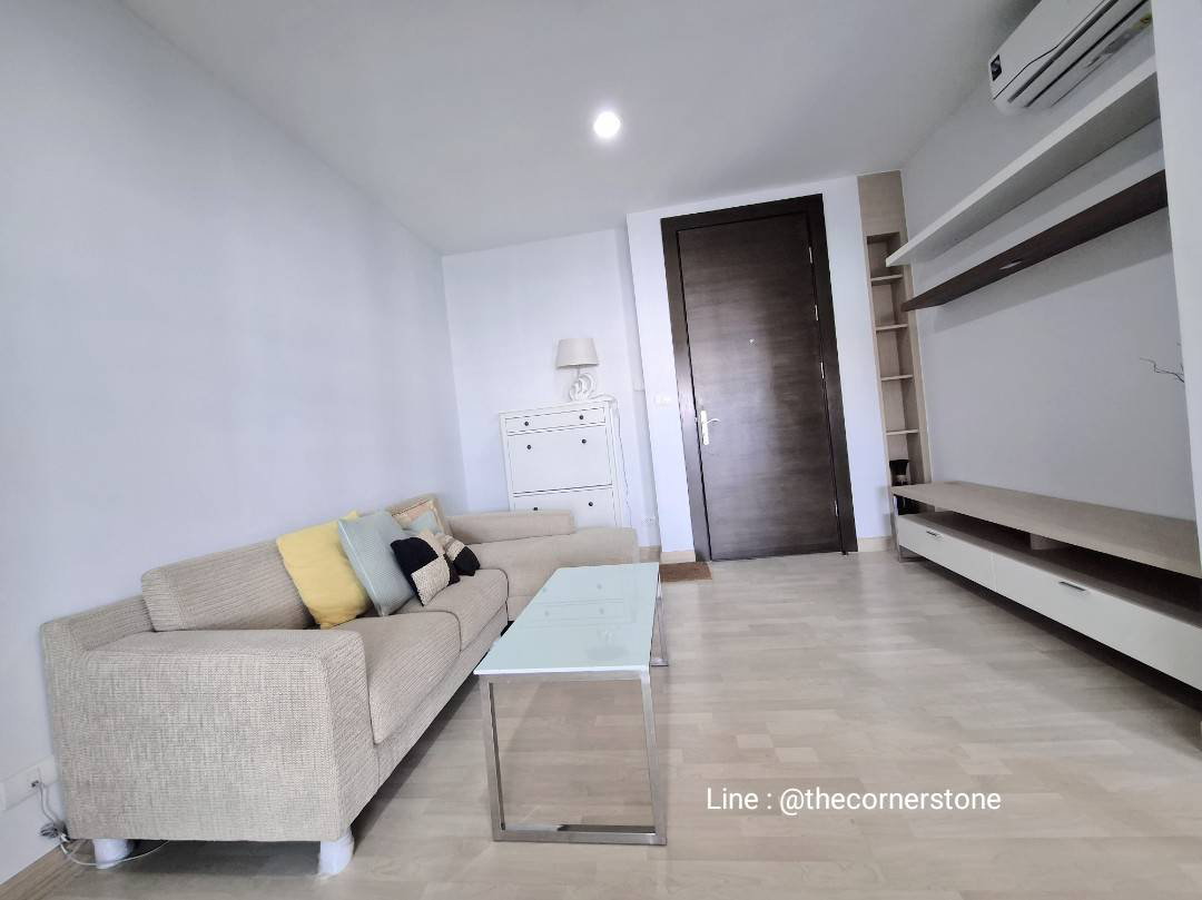 picture Condo for Sale✨“𝐑𝐡𝐲𝐭𝐡𝐦 𝐑𝐚𝐭𝐜𝐡𝐚𝐝𝐚“ ✨𝐒𝐩𝐞𝐜𝐢𝐚𝐥 𝐏𝐫𝐢𝐜𝐞 𝟑.𝟔𝟗 𝐌𝐁.❗️Size 46 Sq.m. Low Floor - 9/20