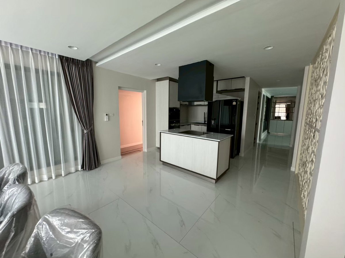 รูป บ้านรีโนเวทใหม่ 3 นอน 3 น้ำ ใกล้ รพ. สมิติเวช ทองหล่อ ** NO CO-AGENT ** - รูปที่ 69/74