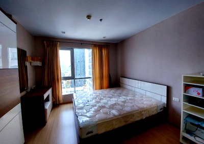 Condos for rent : P-126174 Stunning City Views! 1 Bed Condo Casa Ratchada-Ratchaphruek Near BTS Talat Phlu 13,000 THB l Line Id: @easycondoplus l 099-229-6397