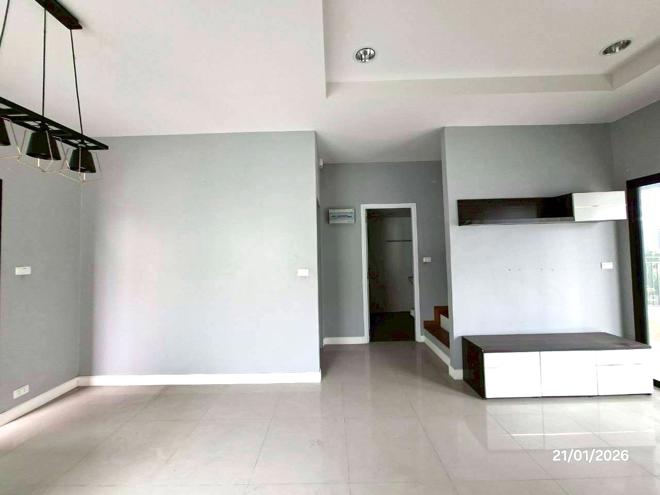 รูป ทาวน์เฮ้าส์ 28.7 ตร.วา เดอะโมดิช ราชพฤกษ์-กาญจนาภิเษก ลาดหลุมแก้ว ปทุมธานี 2.2M - รูปที่ 2/30