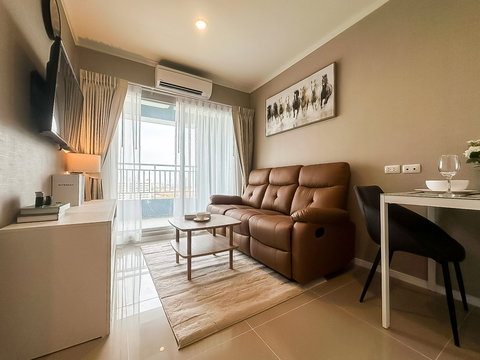 Lumpini Seaview Jomtien for Sale High Floor Pattaya