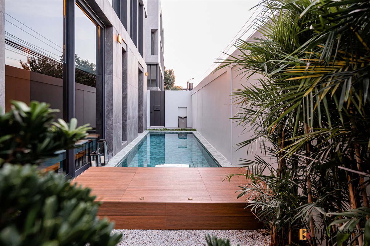 รูป 💎🏡ขายบ้านหรู Ultra Luxury ZENITH 5 Srinakarin พื้นที่กว้าง เพดานสูง โปร่ง ดีไซน์สวย เรียบหรู💎 - รูปที่ 2/22