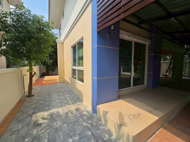 รูป ขาย บ้านเดี่ยวเพอร์เฟค พาร์ค สุวรรณภูมิ เฟส 2 เหมาะสำหรับครอบครัวที่ต้องการบ้านกว้าง เดินทางสะดวก และจอดรถได้หลายคัน | รหัส 93339 - รูปที่ 6/19