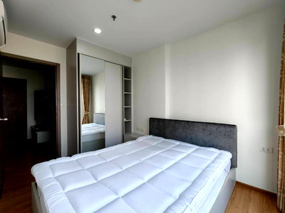 Condos for rent : Condo for rent, The Base Sukhumvit 77, near Udom Suk BTS station, only 10 minutes away!