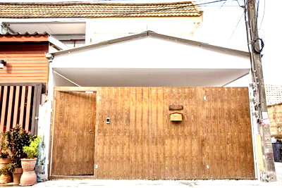 Townhouses for rent Bangkok : Hk0644, Townhouse for rent 3 Br., Ratchada-Huai Khwang area.