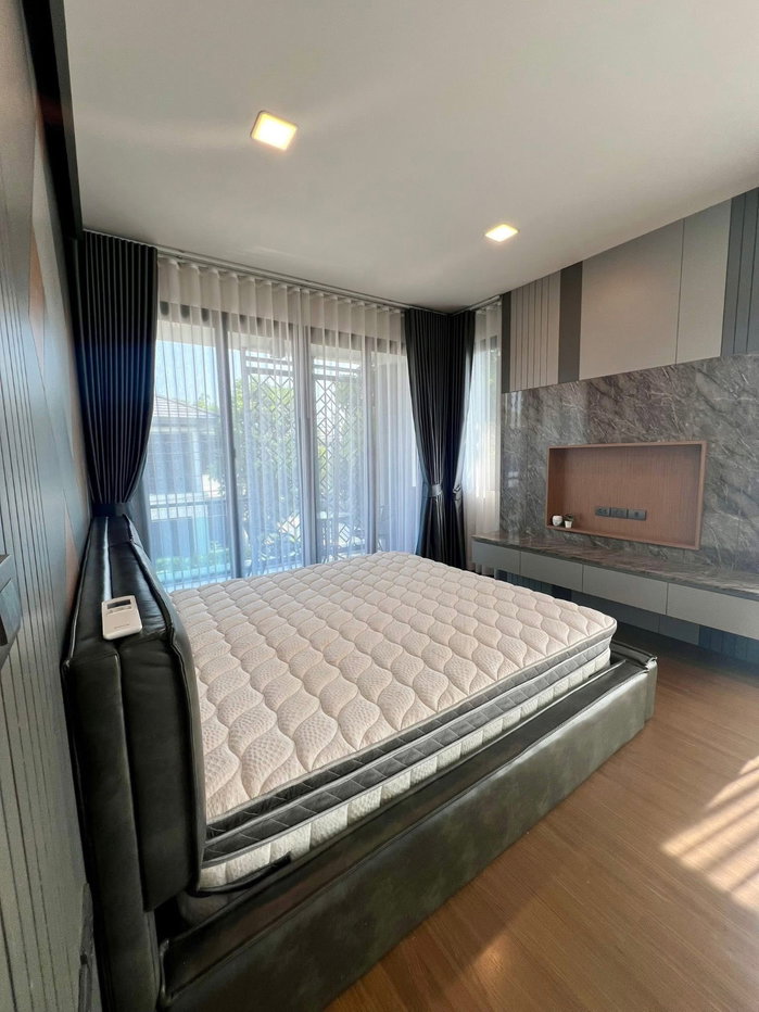 รูป บ้านเดี่ยวแต่งครบ พร้อมอยู่ Grand Britannia Bangna km.12 ซอยวัดหลวงพ่อโต - รูปที่ 22/27
