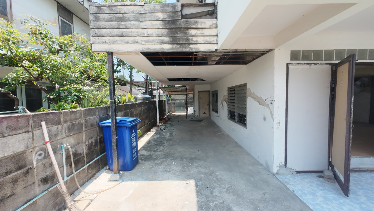 รูป บ้านเก่าทำเลดี ที่คนมองเป็นจะเห็นโอกาส! 54 ตร.ว. โชคชัย 4 ใกล้รถไฟฟ้าสายสีเหลือง - รูปที่ 7/19