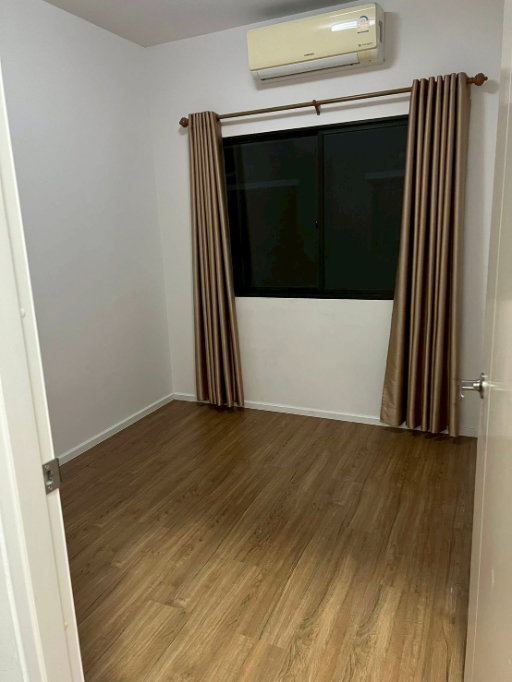 รูป 🏡 ให้เช่าทาวน์โฮมสวย 2 ชั้น Pleno พหลโยธิน-วัชรพล 2 3 ห้องนอน 3 ห้องน้ำ บ้านสภาพดี ตกแต่งครบ ฟังก์ชันลงตัว 💰 ราคาเช่า 23,000 บาท/เดือน - รูปที่ 10/18