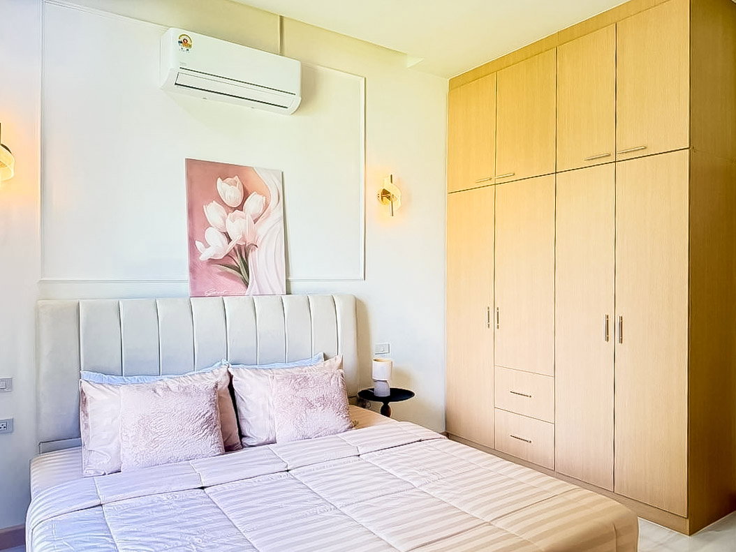 รูป Corner House for Sale Na Kluea Pattaya Wide Land Plot - รูปที่ 7/13