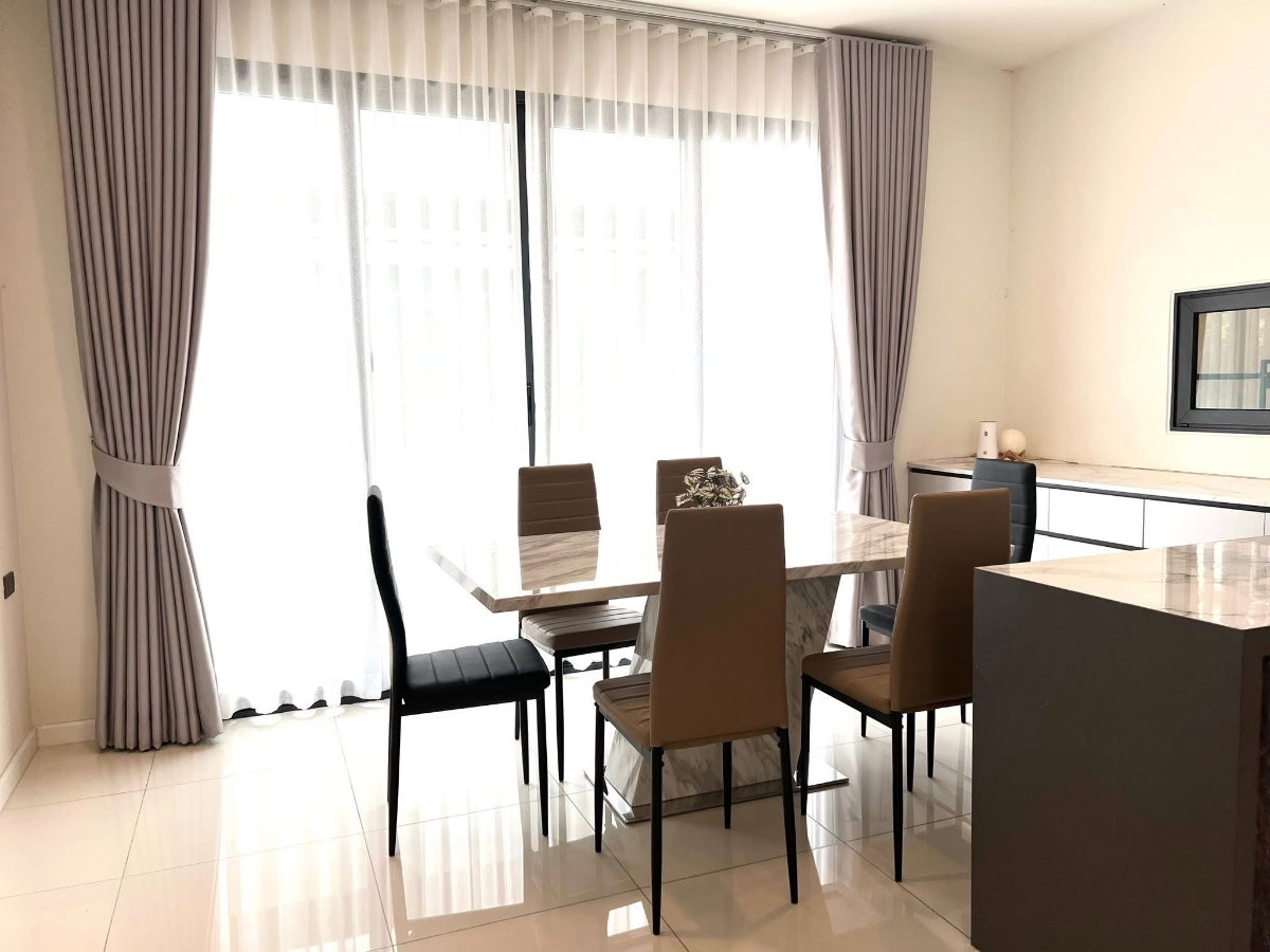 รูป บ้านเดี่ยวแต่งครบ พร้อมอยู่ Grand Britannia Bangna km.12 ซอยวัดหลวงพ่อโต - รูปที่ 4/27