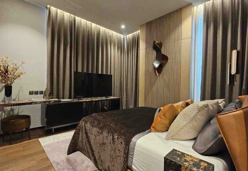 รูป LTHC15243 – ✨🐶 Sophisticated Living with Your Pet | Luxury Condo near BTS Chidlom | 38 MB คอนโดชิดลม มอบประสบการณ์อยู่อาศัยเหนือระดับ พร้อมรองรับไลฟ์สไตล์ของคุณและสัตว์เลี้ยง - รูปที่ 2/5