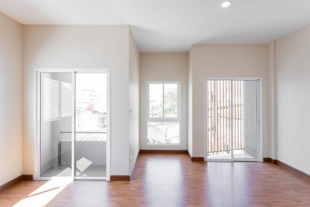 รูป 🏡เช่าด่วน 25,000 บาท ** ว่างกลาง พ.ค 69 🏰ทาวน์​โฮม 3 ชั้น ล้ำเลิศทาวน์โฮม หลังมุม!!!  🏡โครงการใหม่ ย่าน สวนหลวง ถนนเฉลิมพระเกียรติ 14 แยก 18  - รูปที่ 12/23