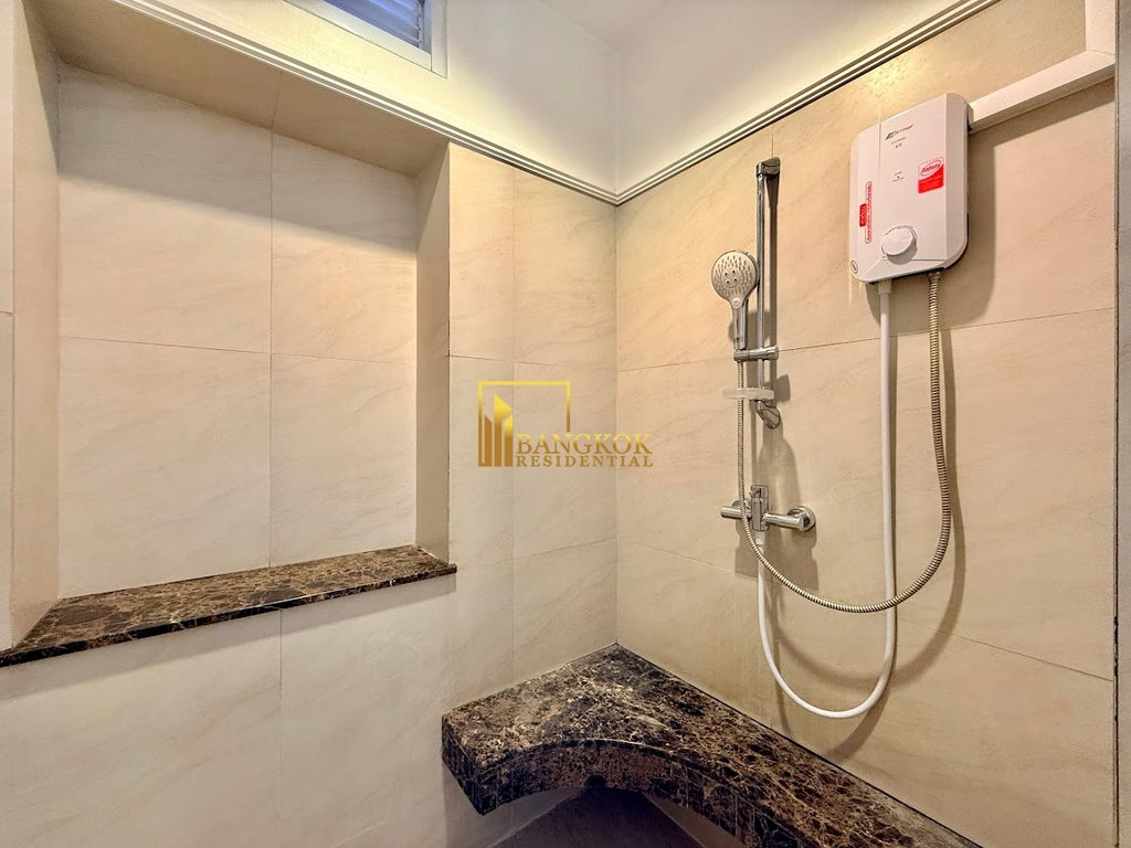 รูป Incredible 6 Bedroom House For Rent in Phra Khanong Area - BR28166SH - รูปที่ 59/71