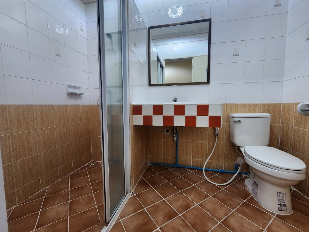 picture For rent townhouse ready to move in - 6/7