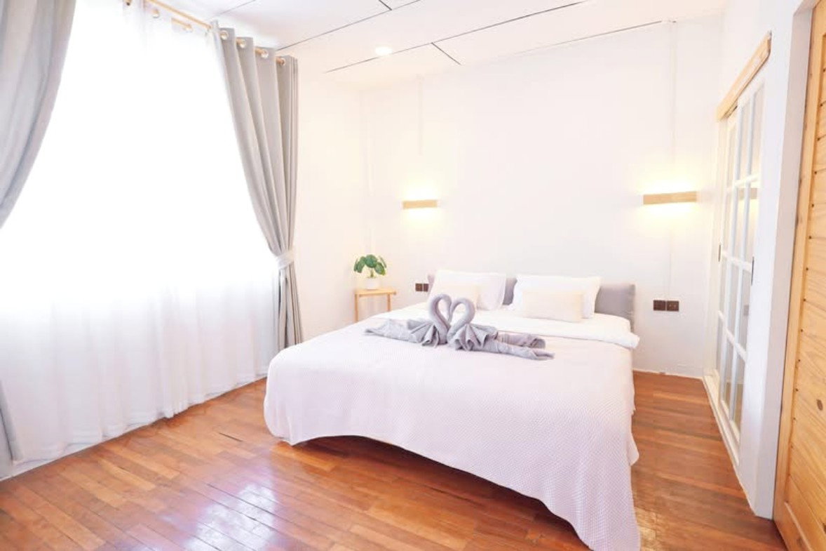 รูป HK0644♛ทาวน์เฮ้าส์ 3 ห้องนอน ให้เช่า⚝รัชดา-ห้วยขวาง♜MRTศูนย์วัฒนธรรม(950ม.)∞099-5919653,065-9423251▚Line@sureresidence - รูปที่ 5/15