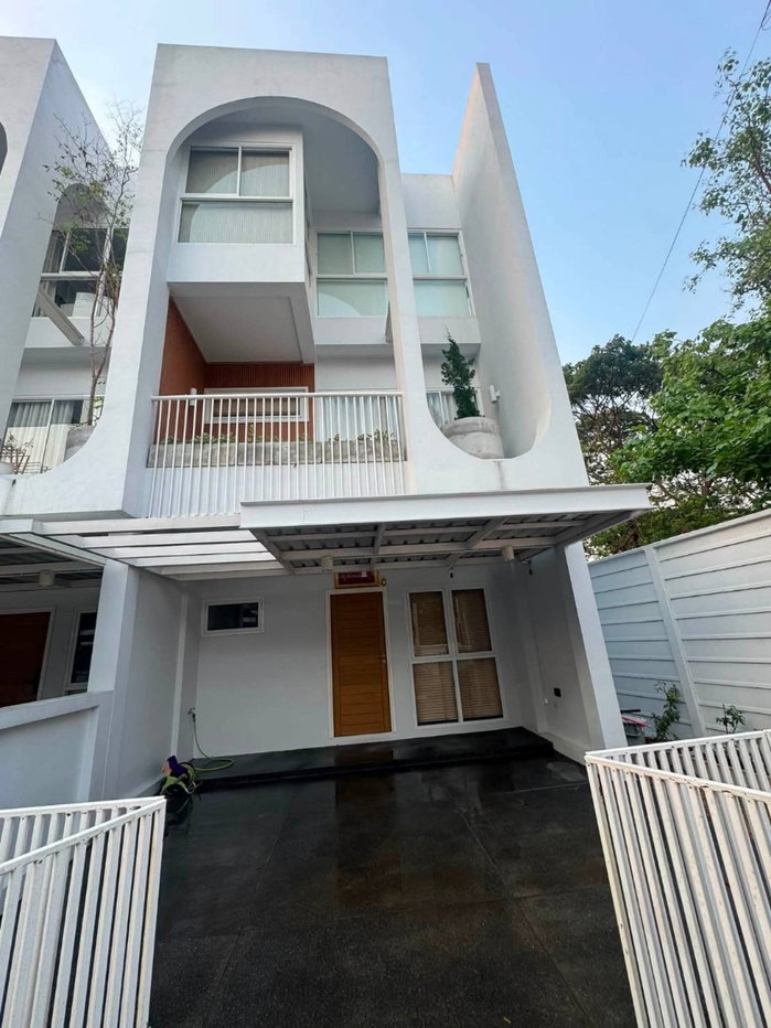 รูป ขายทาวน์โฮม 3 ชั้น โครงการ Monotown 3 เชียงใหม่ ใกล้โรงเรียนนานาชาติ NIS ทำเลดี เดินทางสะดวก (H435) T.0946511456 - รูปที่ 1/14