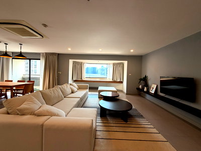 Condos for rent Sukumvit 39 : Best price 💗 For Rent Baan Suanpetch Luxury room Fully Finished Great price  DS2864 | Line @Dstay