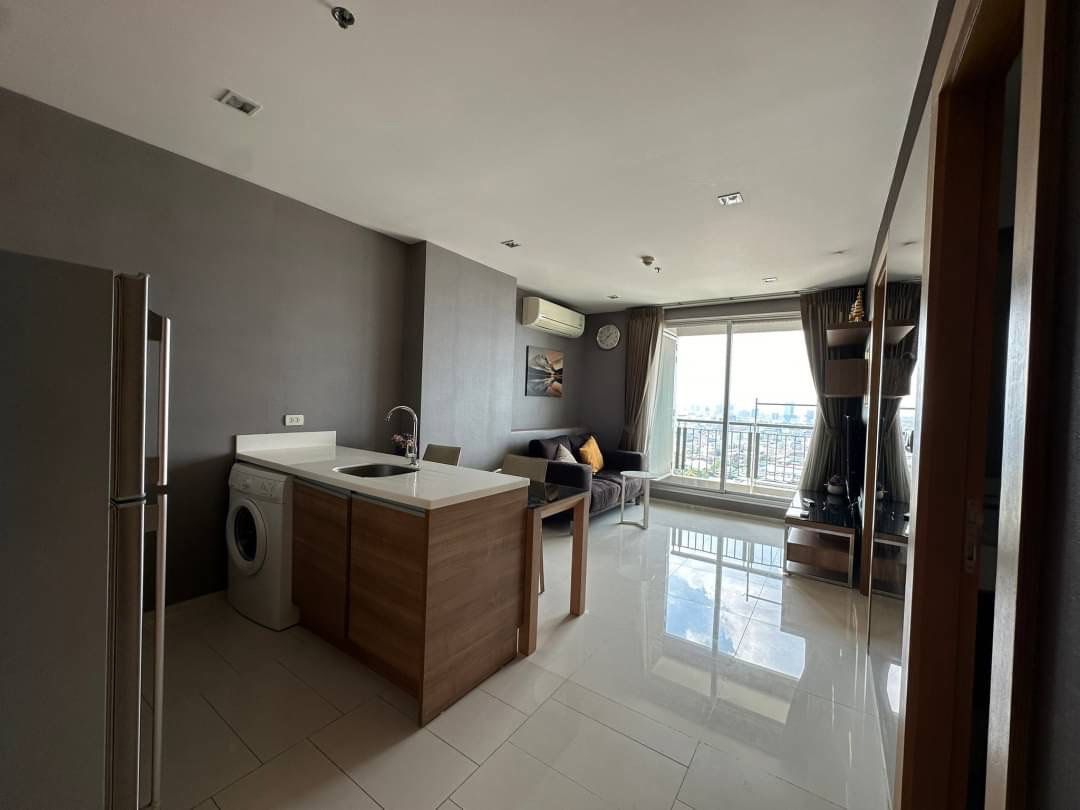 picture Ready to move in❗️"𝐑𝐡𝐲𝐭𝐡𝐦 𝐑𝐚𝐭𝐜𝐡𝐚𝐝𝐚-𝐇𝐮𝐚𝐢𝐤𝐡𝐰𝐚𝐧𝐠" High floor MRT-Huaikhwang - 8/14