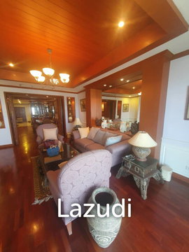 คอนโดหรู 220 ตร.ม. ชั้นสูง วิวเมืองย่านบางโคล่ ตกแต่งครบ