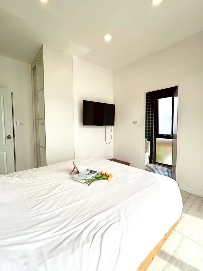 picture For Rent  Villa  4 Beds  3Bath - 11/13