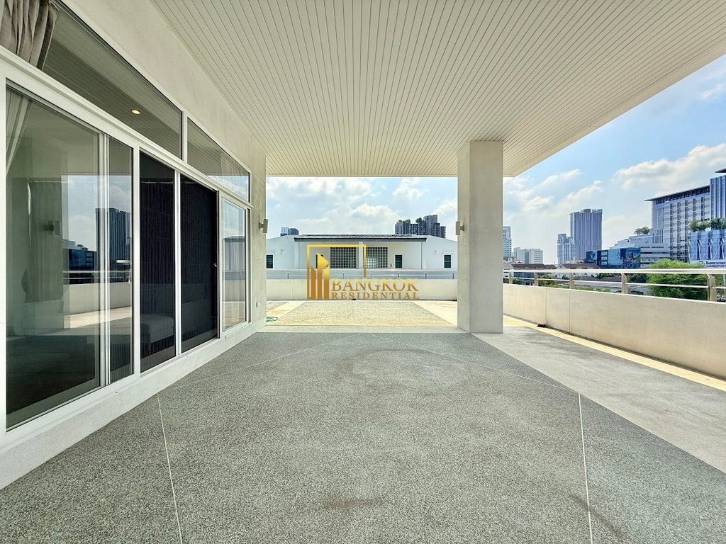 รูป Incredible 6 Bedroom House For Rent in Phra Khanong Area - BR28166SH - รูปที่ 64/71