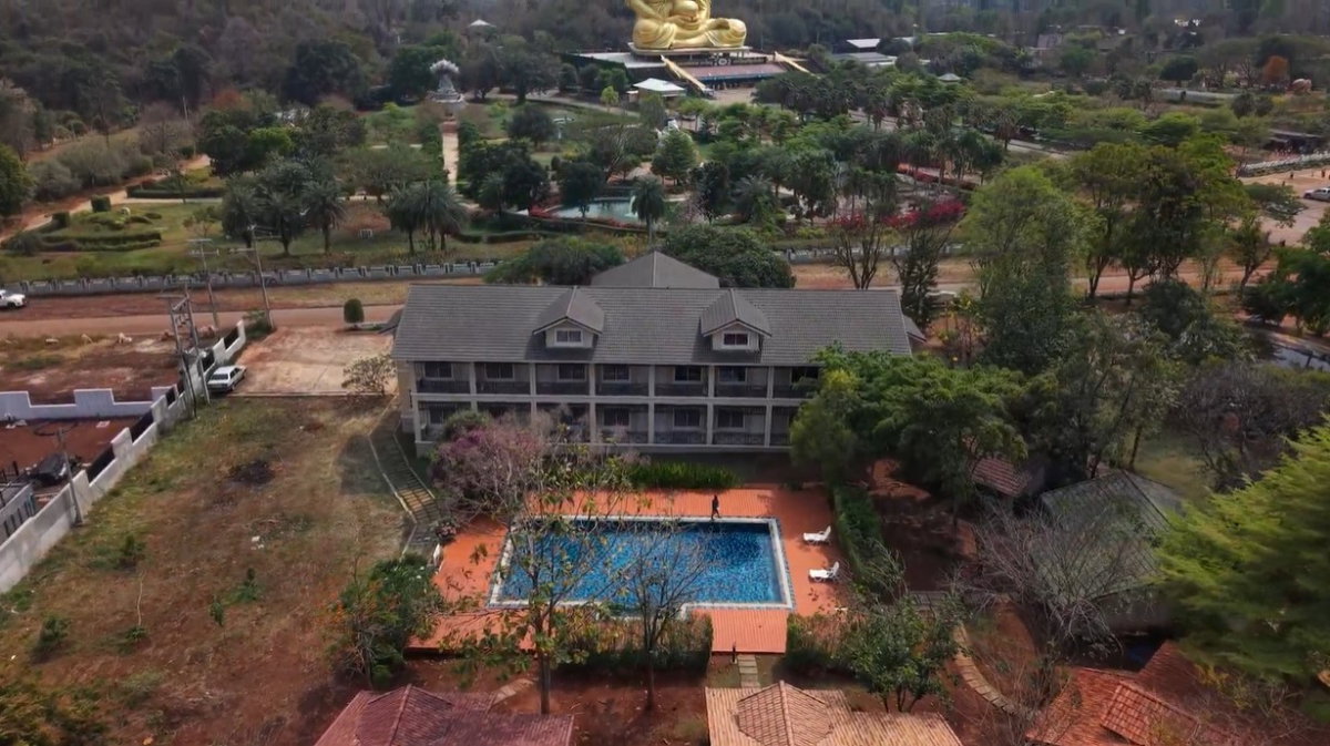 รูป โอกาสทอง! ลด 30 ล้าน! ขายรีสอร์ทสุดหรูสไตล์ศิลปะ 6 ไร่ ใจกลางเขาใหญ่ บนทำเลแลนด์มาร์คที่ดีที่สุด(Palazzo Pavone Gallery & Resort) ทำเลทอง - รูปที่ 9/52