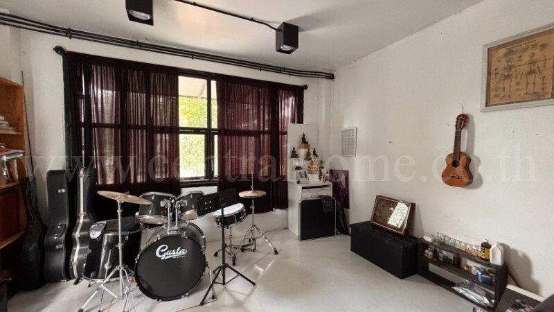 รูป บ้านเดี่ยว ที่ดิน 234 ตารางวา นครชัยศรี ราคาถูก - รูปที่ 4/14