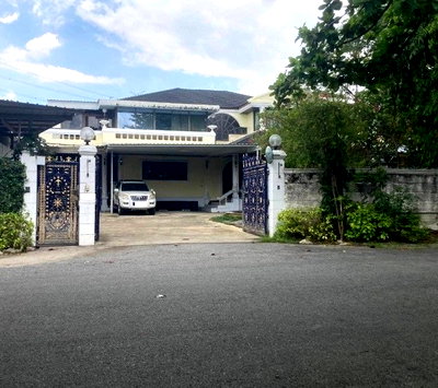 ที่ดิน นิคมอุตสาหกรรมบางพลี : LTH7027 – Land with House FOR SALE in Bangna 4 beds 3 baths 1,850 sq.M. Near BTS Bangna station ONLY 54 MB