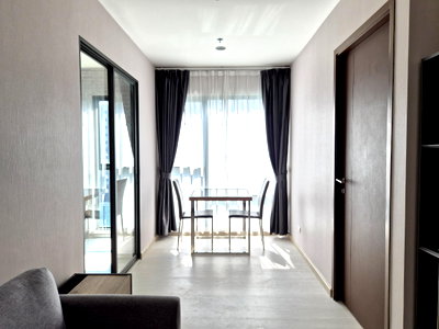 Condos for sale : FOR SALE: Rhythm Asoke (Ready to Move In) 1 Bedroom 1 Bathroom 31 sq.m. Fully Furnished with premium decor and all essential electric appliances.