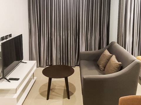 SeaZen Condominium Studio for Rent in Bang Saray Sattahip
