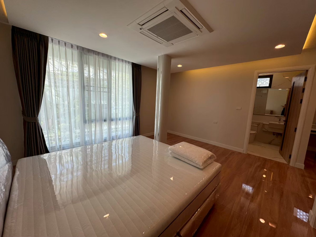 รูป บ้านรีโนเวทใหม่ 3 นอน 3 น้ำ ใกล้ รพ. สมิติเวช ทองหล่อ ** NO CO-AGENT ** - รูปที่ 58/74