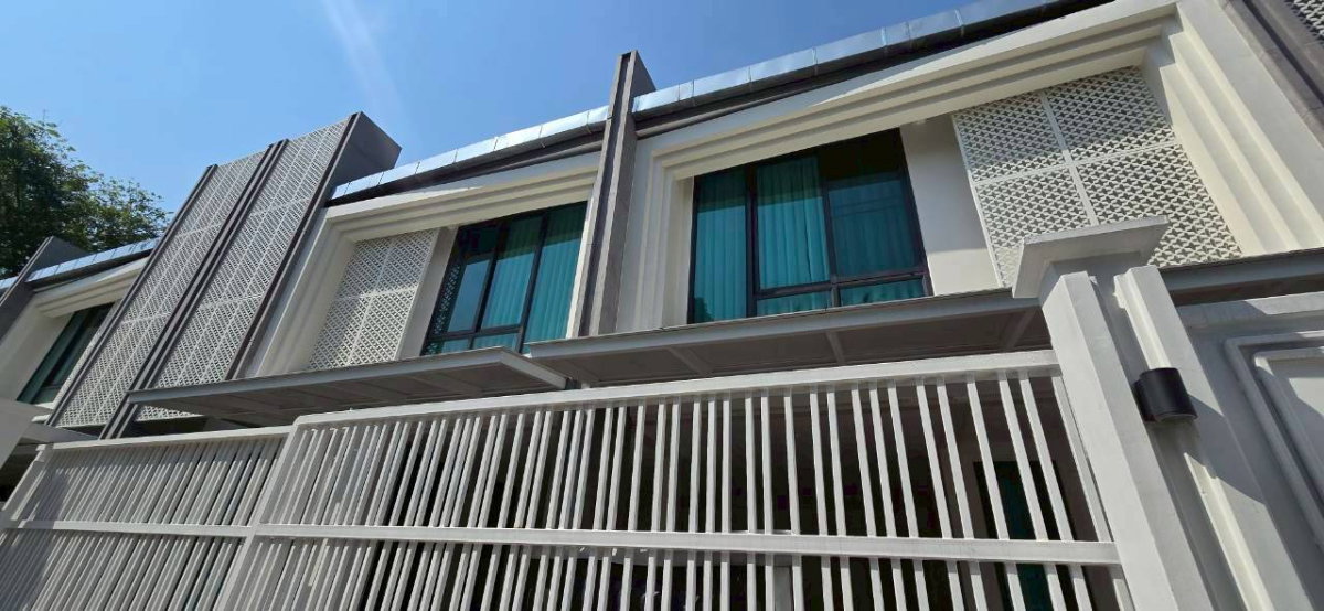 รูป บ้านรีโนเวทใหม่ 3 นอน 3 น้ำ ใกล้ รพ. สมิติเวช ทองหล่อ ** NO CO-AGENT ** - รูปที่ 8/74